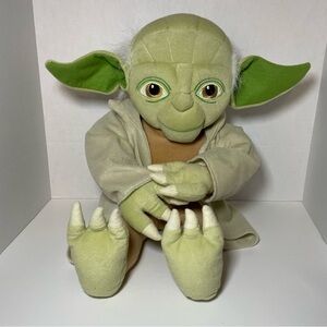 Star‎ Wars Disney Large Yoda plushie with robe